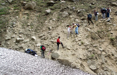 damdhar-kandi-pass-trekking-photos